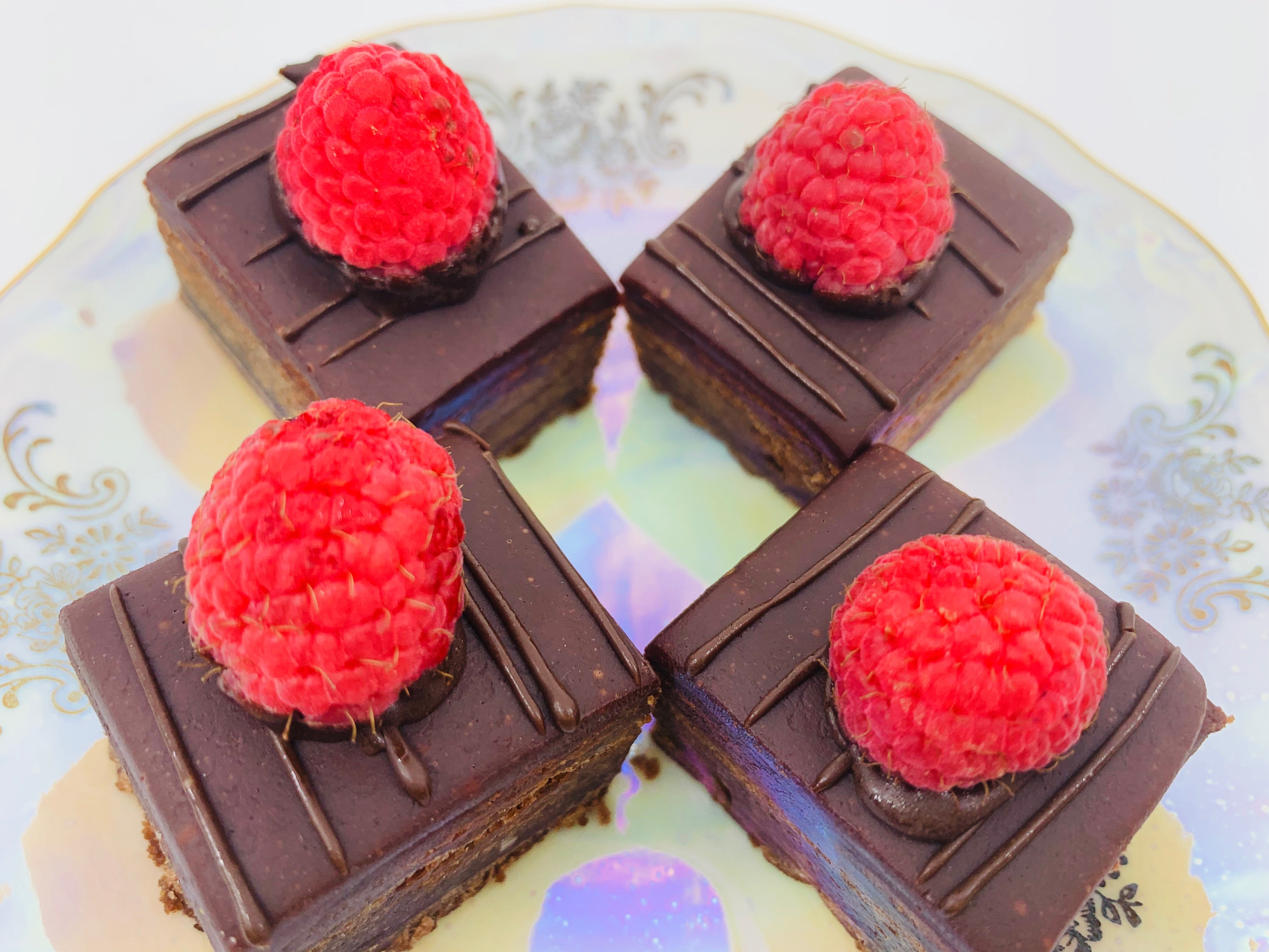 Chocolate-Raspberry Bar – Baking Institute Retail